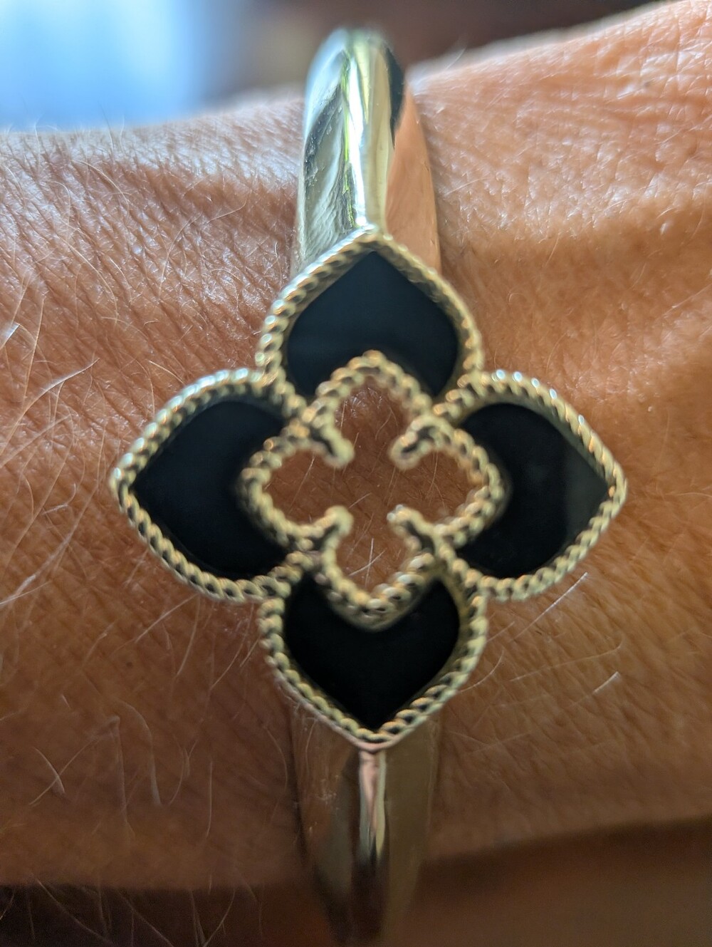 Silver Bangle Bracelet with Black Enamel Clover Motif - Picture 3 of 8